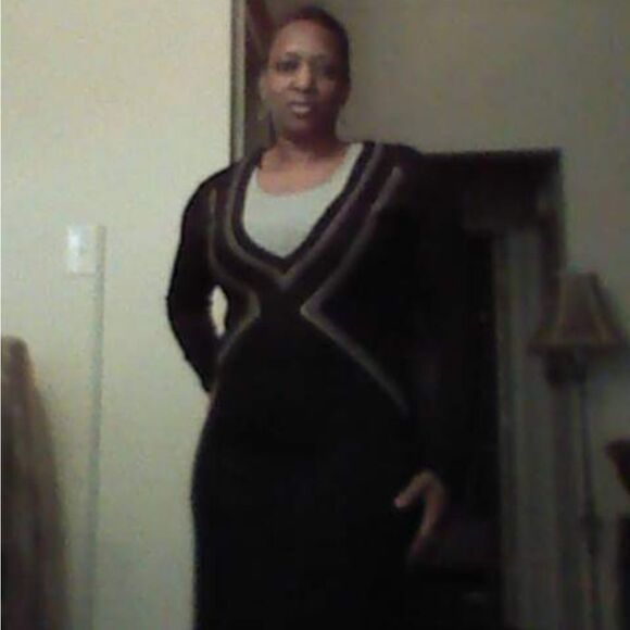 Mossimo V-Neck Sweater Dress - Picture 7 of 7